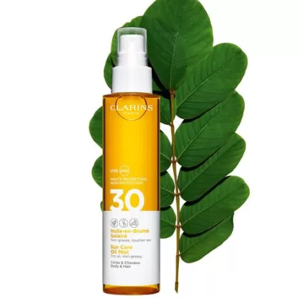 Shop Clarins Aceite En Bruma Solar Para El Cuerpo Uva/Uvb 30