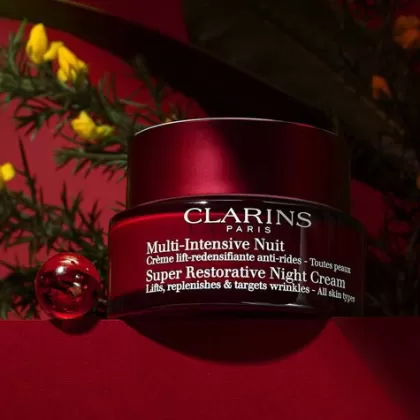 Online Clarins Multi-Intensiva Noche Para Todo Tipo De Pieles