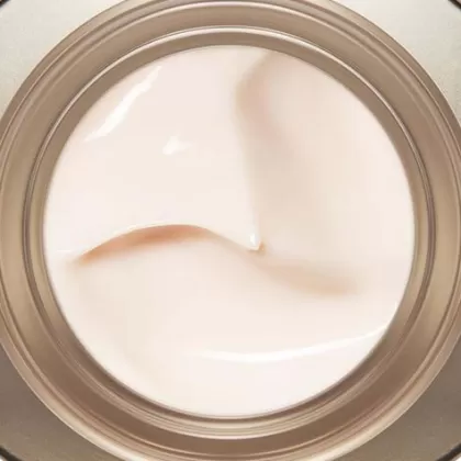 Hot Clarins Nutri-Lumiere Jour